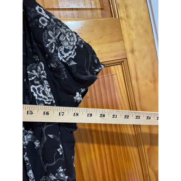 Fat Face Women's Short Sleeve Front Tie V Neck Bird Print Feminine Ditsy Blouse - Picture 8 of 8